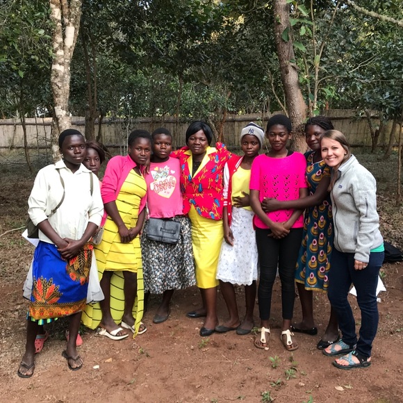 meet me 👋🏼🩷 - Picture 10 of 11